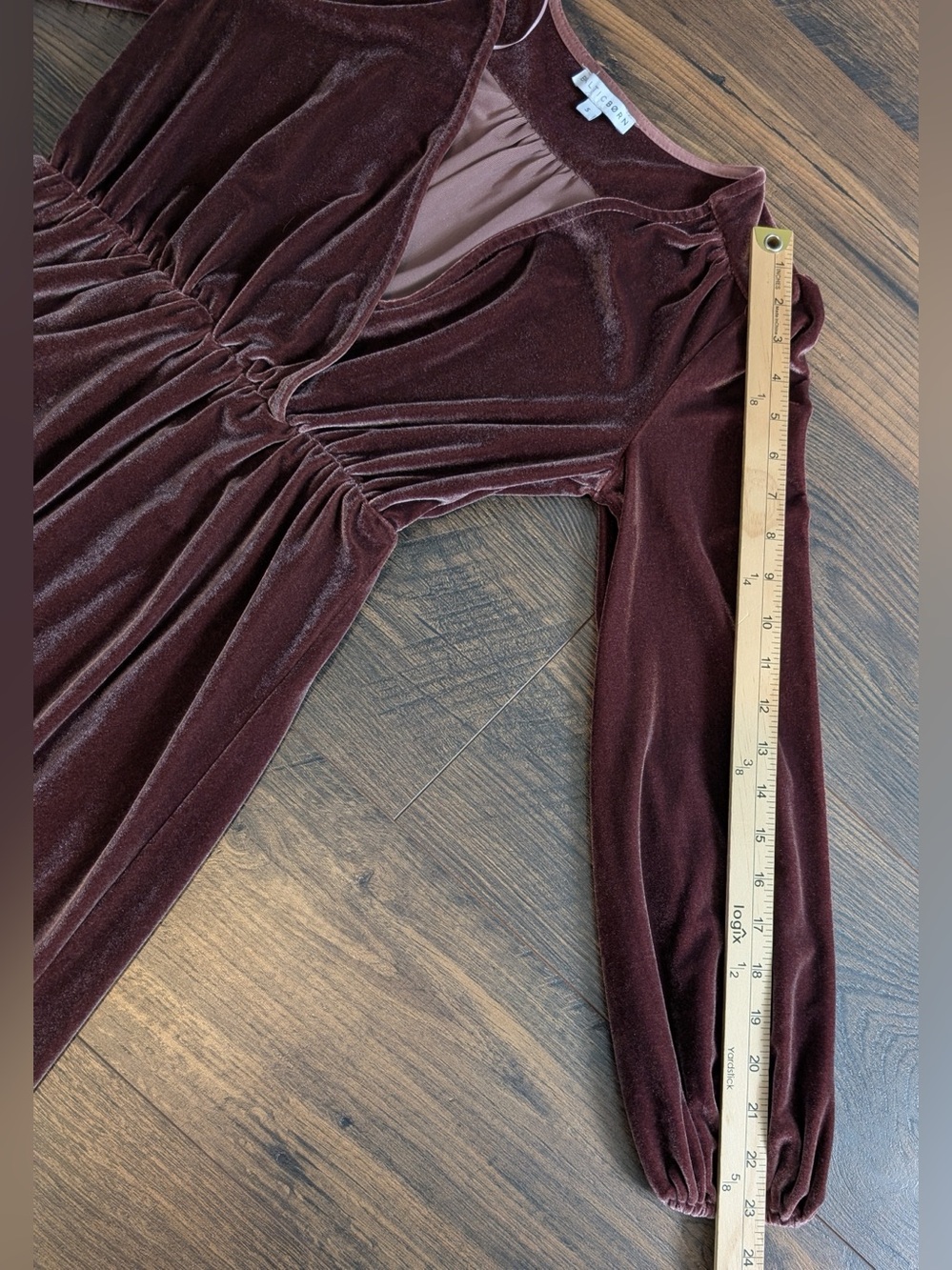 Baltic Born Sadie Velvet Maxi Dress Dusty Plum Size Small - Picture 13 of 14